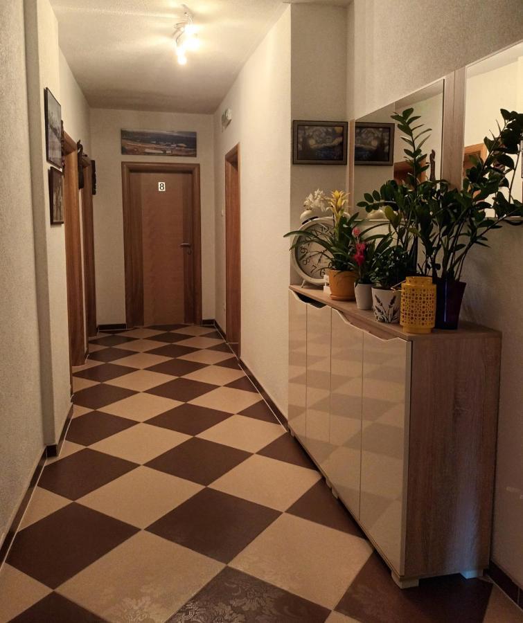 Vacation Home Keskic Velika Gata Exteriör bild