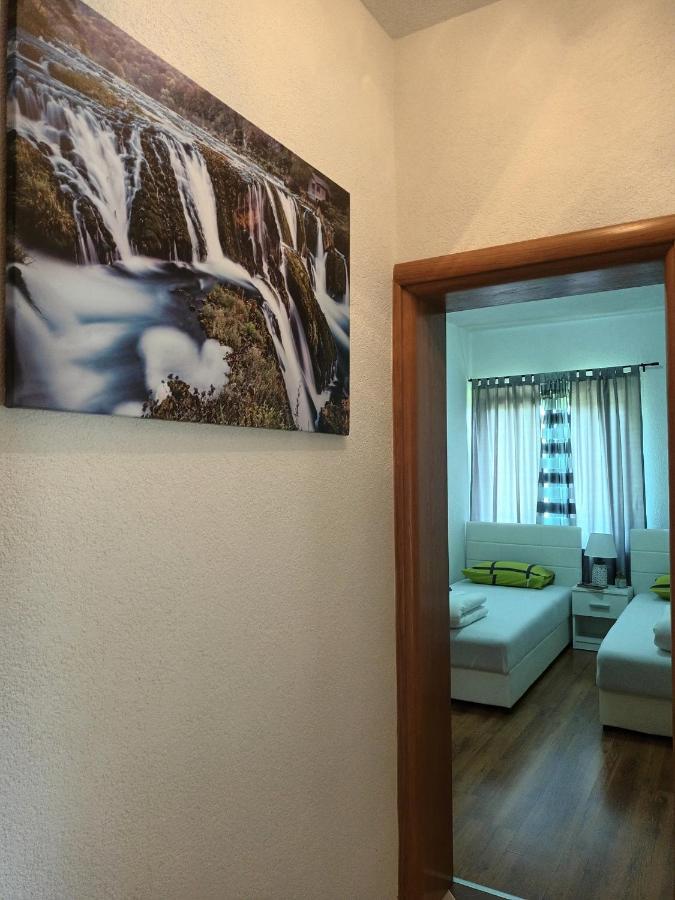 Vacation Home Keskic Velika Gata Exteriör bild